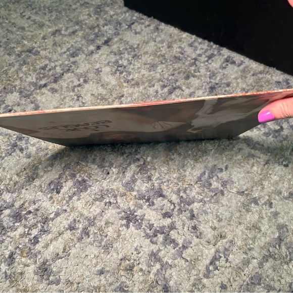 Barry Manilow Wall Art Decor - Red and Gold - Picture 5 of 10